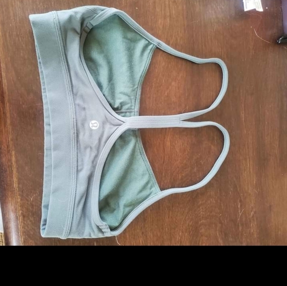 Lululemon flow y bra - Picture 2 of 2